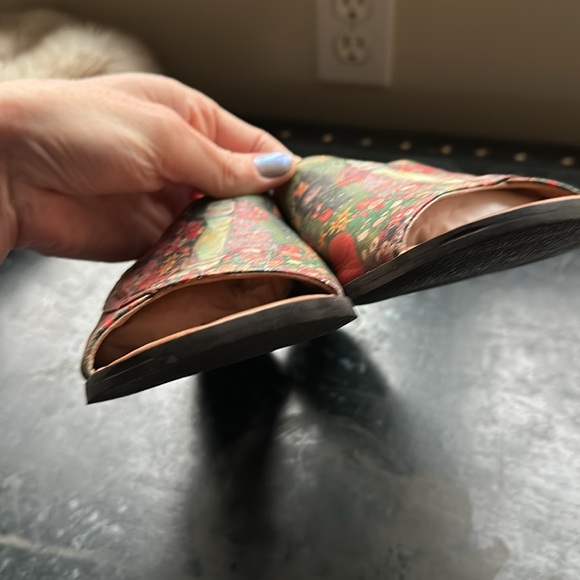 Jeon Gustav Klimt mules - Picture 6 of 7